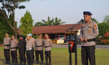 Brigjen Pol K Rahmadi Pimpin Apel Perpisahan di Mako Brimob Polda Riau