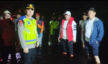 Tinjau Banjir Jalan Lintas Timur, Bupati Zukri Harap Air Surut dan Kembali Normal